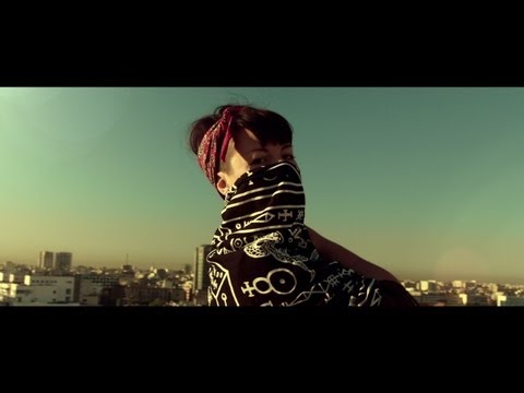 Youtube: Miss Platnum - 99 Probleme (Offizielles Musikvideo)