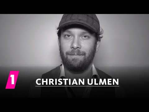 Youtube: Christian Ulmen im 1LIVE Fragenhagel | 1LIVE