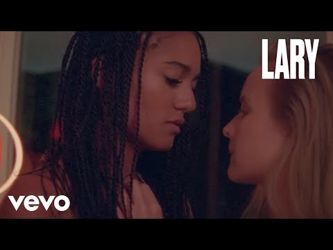 Youtube: Lary - Sand ft. MoTrip