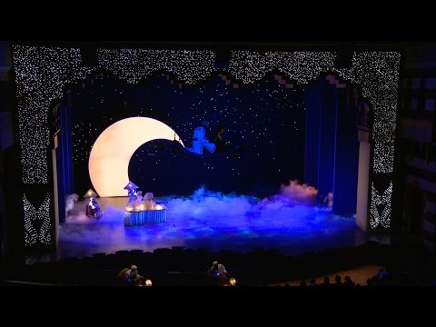 Youtube: "A Whole New World" - Disney's Aladdin - A Musical Spectacular (Full HD 1080P)