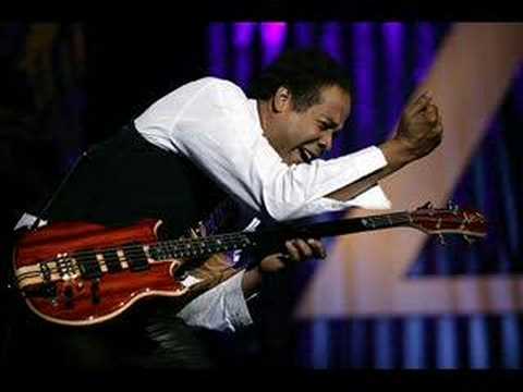 Youtube: Stanley Clarke "East River Drive"