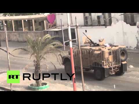 Youtube: Yemen: Houthis and soldiers battle in Aden