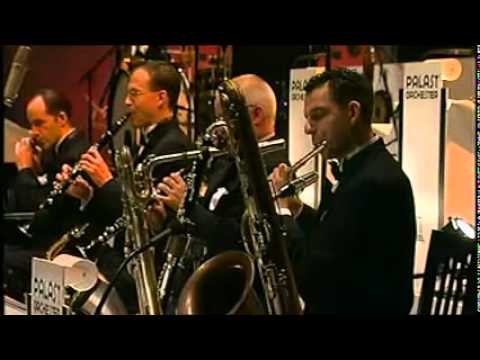 Youtube: Max Raabe & Das Palastorchester - Kein Schwein ruft mich an 2006