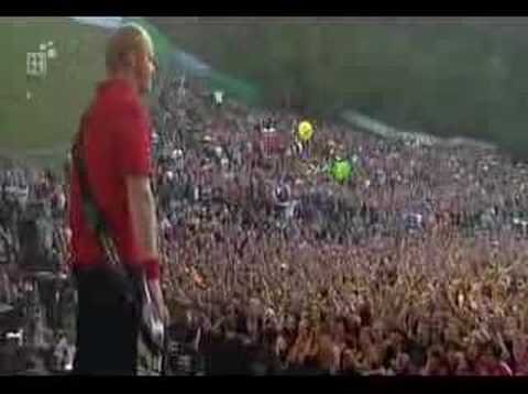 Youtube: Wir Sind Helden - Denkmal - Live @ Taubertal Festival (2004)