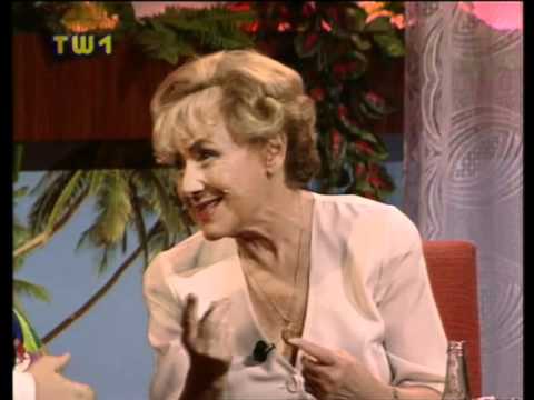 Youtube: Phettbergs Nette Leit Show - Edith Klinger