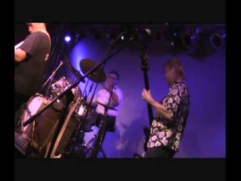 Youtube: 01.12.11 Ton Steine Scherben - "Land in Sicht" (Rio Reiser - 1975) - live in Frankfurt Germany