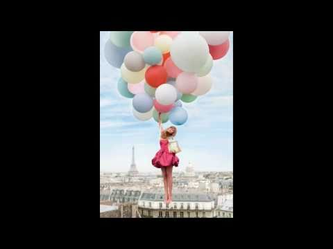 Youtube: Brigitte Bardot: Moi je joue (lyrics) HD