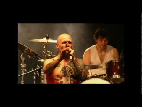 Youtube: Knorkator - Der Ultimative Mann live in Berlin, 2008 (Abschiedskonzert)