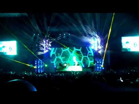 Youtube: Bad (Afrojack remix) - Michael Jackson  @ I Love This City SF