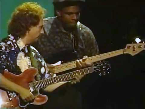 Youtube: Larry Carlton & Lee Ritenour - Room 335 @ live 720p 4-3 HD