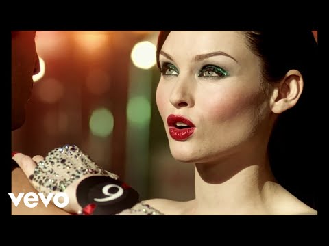 Youtube: Sophie Ellis-Bextor - Murder On The Dancefloor (as featured in Saltburn)