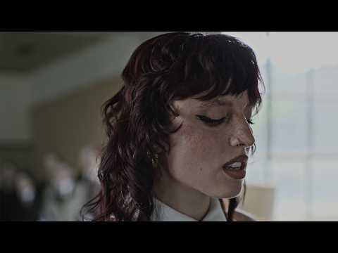 Youtube: Angelina Mango - Canto d’amore (con Marco Mengoni) [Official Video]