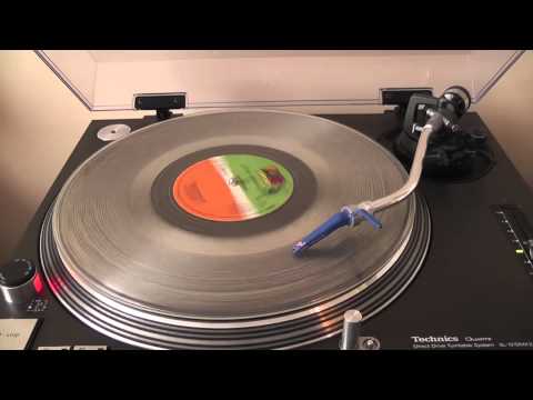 Youtube: Amii Stewart - Knock on Wood (Clear Vinyl)