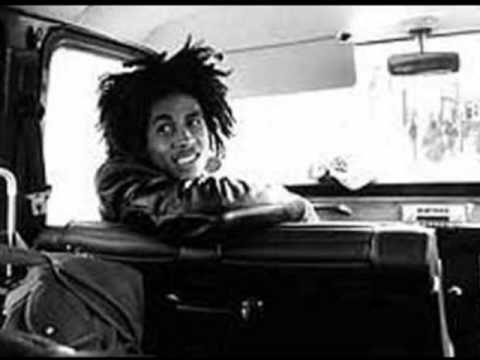 Youtube: Bob Marley And The Wailers - White Christmas