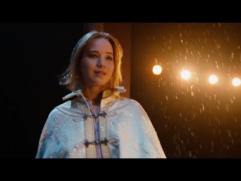 Youtube: Jennifer Lawrence and Edgar Ramirez Sing 'Something Stupid' And It's Amazingly Over-the-Top