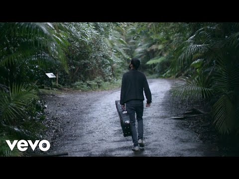 Youtube: Nick Mulvey - I Don't Want To Go Home