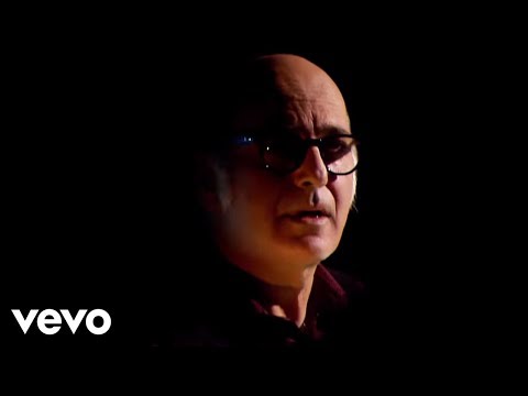 Youtube: Ludovico Einaudi - Experience (Live At Fabric, London/2013)