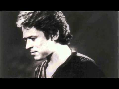 Youtube: Robert Palmer - Every Kinda People (Inspirit Club Mix)