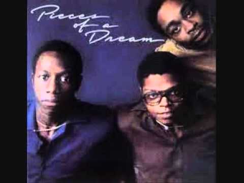 Youtube: Pieces Of A Dream - Warm Weather (1981)