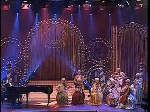 Youtube: Rondò Veneziano - Rondo Veneziano & Papagena 2001