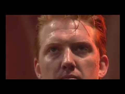 Youtube: Queens Of The Stone Age - No One Knows (Live at Reading 05)