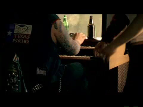 Youtube: Dropkck Murphys - Sunshine Highway