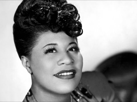 Youtube: Ella Fitzgerald - Somewhere Over The Rainbow