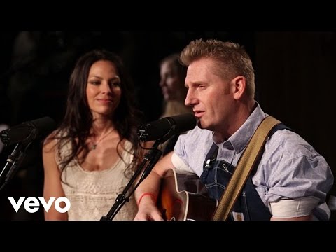 Youtube: Joey+Rory - The Preacher And The Stranger (Live)