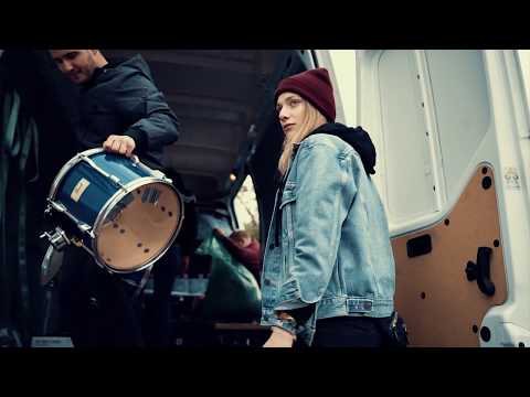 Youtube: Kornblumenblau - Musikanten spielt auf (Official Video)