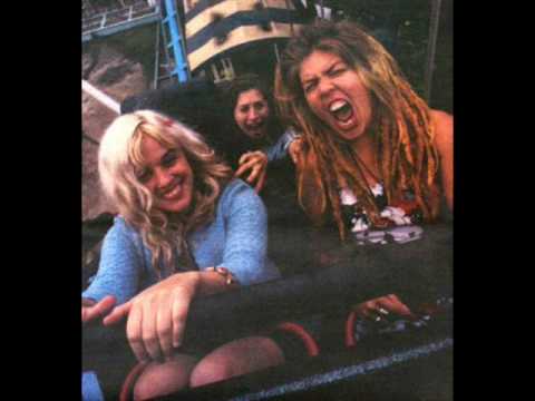 Youtube: Babes In Toyland - Arriba