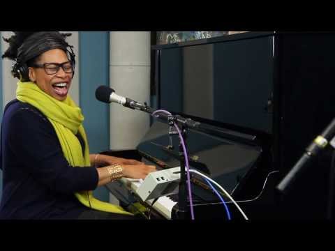 Youtube: Rachelle Ferrell 'I Can Explain' | Live Studio Session