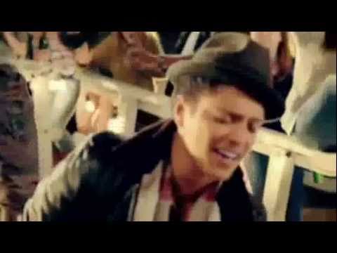 Youtube: Bruno Mars   Talking To The Moon (Official Video)