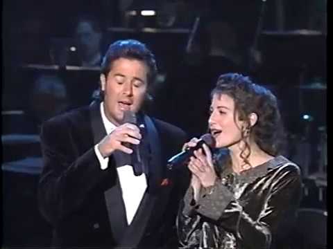 Youtube: Amy Grant Vince Gill   Tennessee Christmas 1993