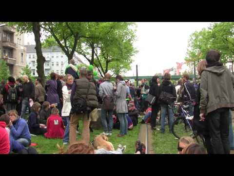 Youtube: Die Proteste & Blockaden gegen den Naziaufmarsch am 1. Mai 2010 in Berlin