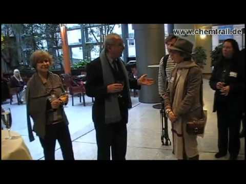 Youtube: Member of european Parliament says„that Geoengineering have been already started