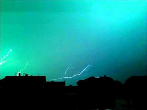 Youtube: Blitzschläge im Odenwald