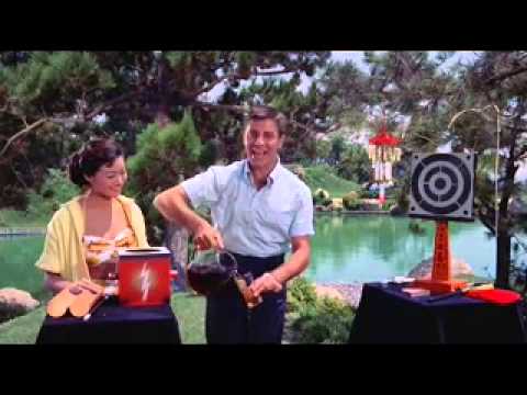 Youtube: Der Geisha Boy - 1958