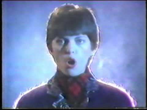 Youtube: DA! Dark Rooms (1981)