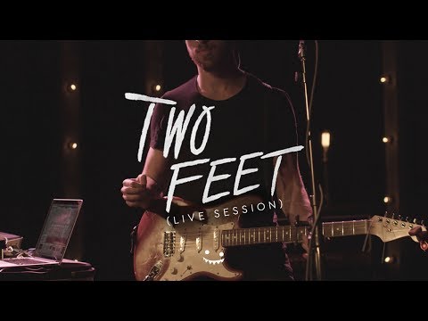 Youtube: Two Feet - Love Is A B**ch: The Two Feet Live Sessions