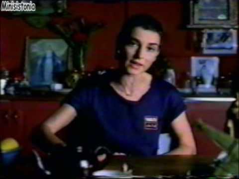 Youtube: Sinead O'Connor - Chiquitita (Official Video)