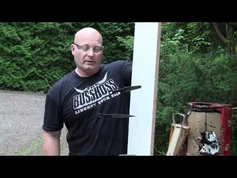 Youtube: Shooting throwing knives with the slingshot