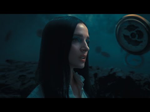 Youtube: POPPY - Time Will Tell (Official Music Video)