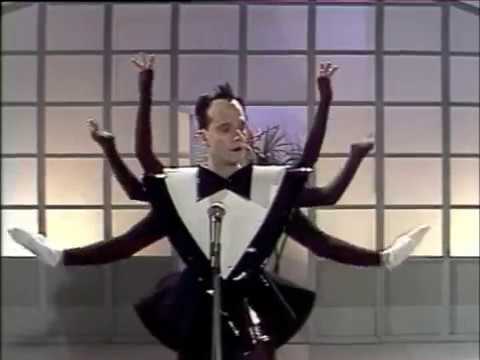 Youtube: Klaus Nomi - Nomi Song 1982 (re-up)