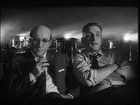 Youtube: Ending of Dr. Strangelove (in German)