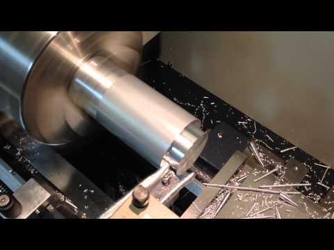 Youtube: Wabeco D6000 Drehmaschine, Aluminium drehen Zustellung 10mm