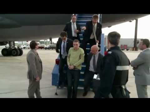 Youtube: Luka Rocco Magnotta arrives back in Canada | original video