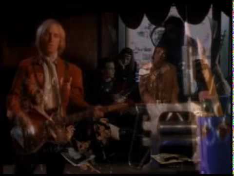 Youtube: Tom Petty - Into the great wide open (with Johnny Depp)