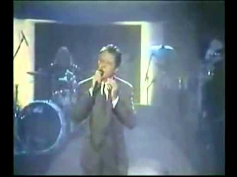 Youtube: I Want You - Robert Palmer.wmv