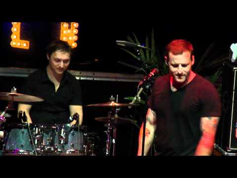 Youtube: Zoli Band - Live for  Better Days (Ignite) live @ 013 Popcentre 01-10-2010 (6/6)