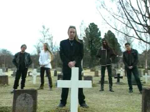 Youtube: Hammerfall - Glory To The Brave